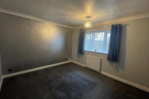 2 bedroom semi-detached house to rent, Wastwater Drive, Bradford BD6