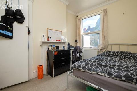 2 bedroom maisonette to rent, Riley Road, East Sussex BN2