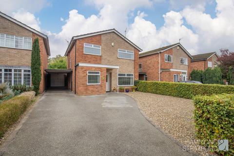 4 bedroom detached house for sale, Primula Drive, Norwich