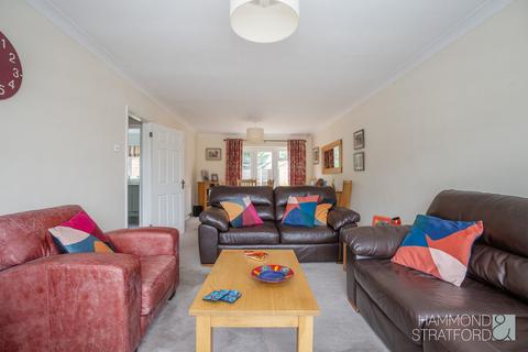 4 bedroom detached house for sale, Primula Drive, Norwich