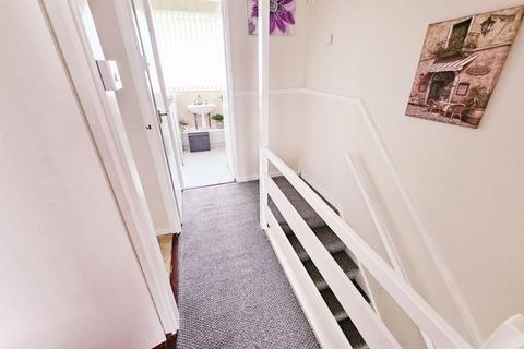 26 Geeson Close, Birmingham, B35 6NU