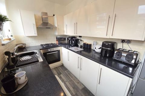 2 bedroom terraced house for sale, Myrtle Crescent, Forest Hall, Newcastle Upon Tyne