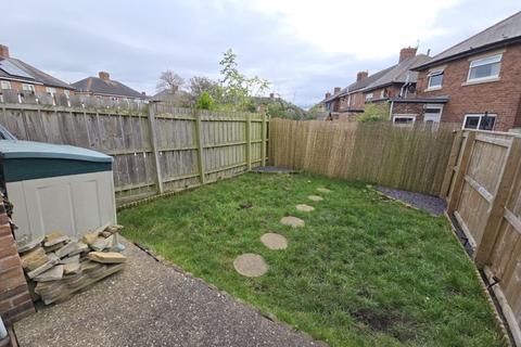 2 bedroom terraced house for sale, Myrtle Crescent, Forest Hall, Newcastle Upon Tyne