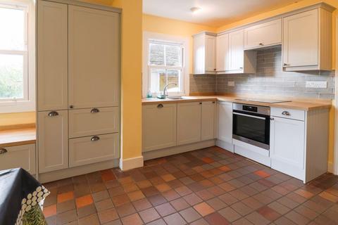 4 bedroom semi-detached house for sale, Hatch Lane, Canterbury CT4