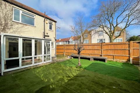 1 Granton Road, London, SW16 5AN