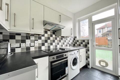 1 Granton Road, London, SW16 5AN