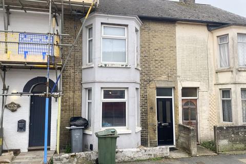 3 bedroom terraced house to rent, York Street, Cowes