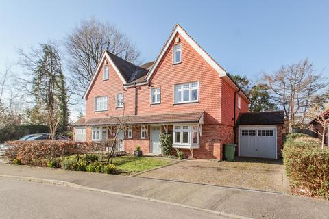 4 bedroom semi-detached house for sale, Love Lane, Mayfield, TN20