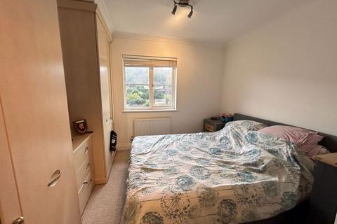 2 bedroom apartment to rent, Redwing Court, Sunnydene Road, Purley