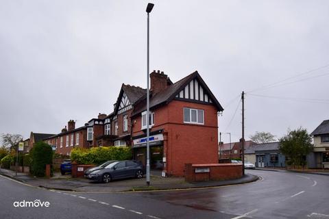 Property to rent, Stockport Road, Timperley, WA15