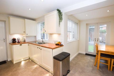 3 bedroom semi-detached house for sale, Whitesands Road, Lymm, WA13 9LJ