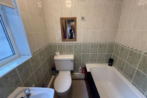 100 Boughey Road, Stoke-on-trent, ST4 2BB