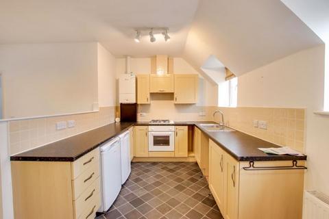 2 bedroom coach house to rent, Maddocks Road, Trowbridge