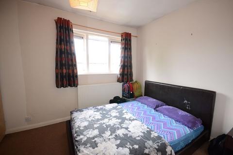 2 bedroom terraced house to rent, Binbrook Close, Lower Earley