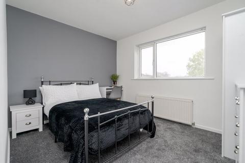 Mixed use to rent, HOUSE SHARE - Glaisdale Close, Bolton, HMO - BL2