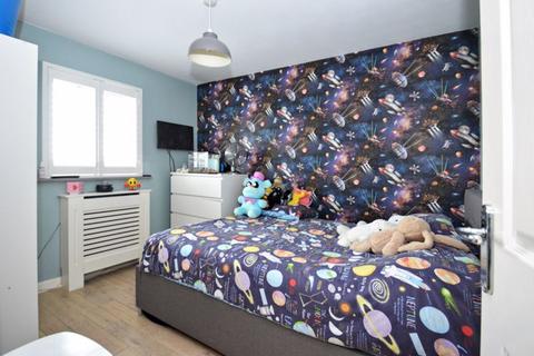 35 Aspen Drive, Minster On Sea, Sheerness, ME12 3FN