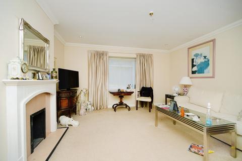 1 bedroom flat to rent, Wilbury Villas, Hove