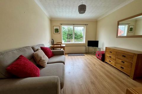 1 bedroom retirement property for sale, Hucclecote Lodge, Hucclecote Road, Gloucester, GL3 3SH