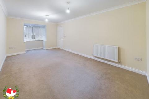 3 bedroom detached house for sale, Manston Way, Kingsway, Gloucester