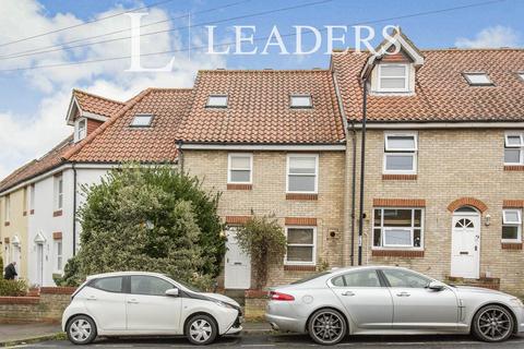 3 bedroom townhouse to rent, Garland Street, Bury St Edmunds, IP33