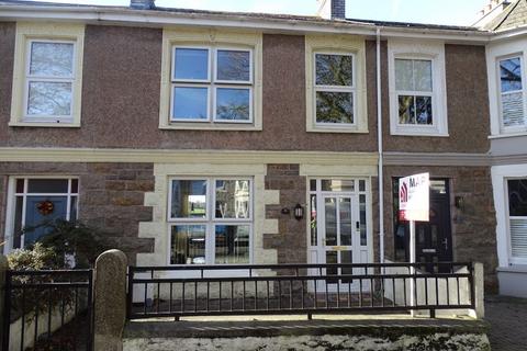 Albany Road Redruth - Updated Victorian style family home