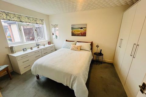 29 Briarswood, New Rhosrobin, Wrexham, LL11 4PX