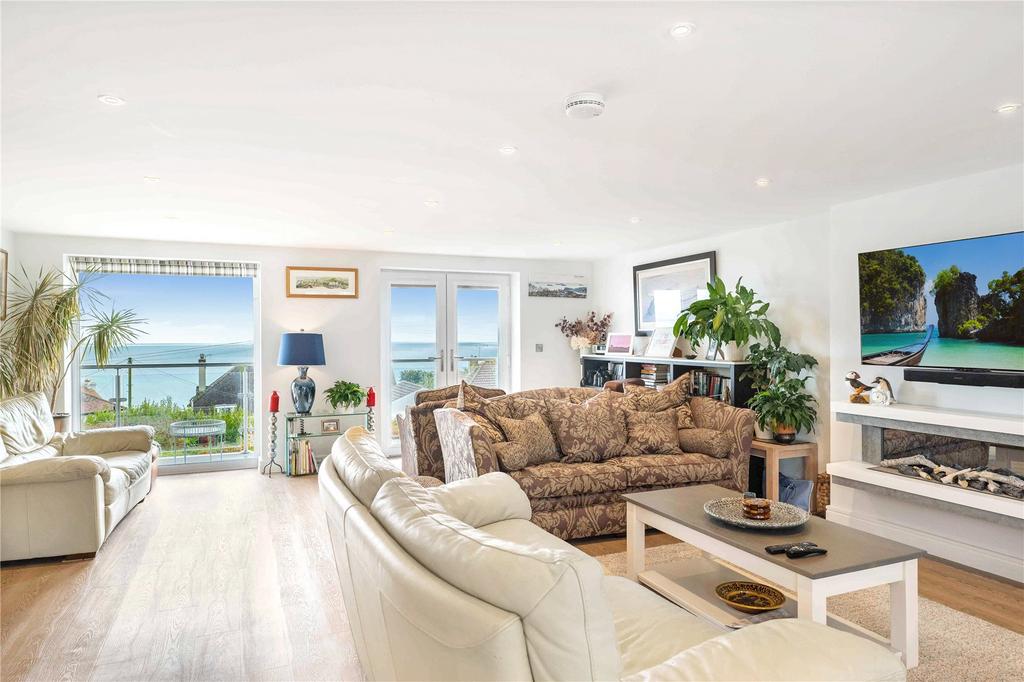 Teignmouth, Devon 4 bed semidetached house for sale £800,000