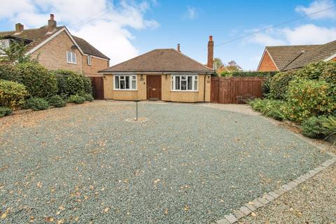 3 bedroom detached bungalow for sale, Sand Lane, Biggleswade SG18