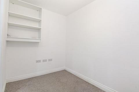 68 Hilton Close, Kempston, Bedford, MK42 7FT