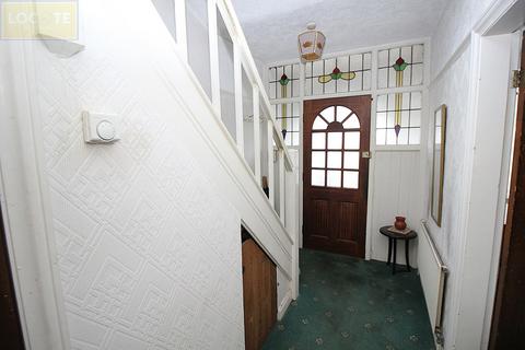 3 bedroom semi-detached house for sale, Avondale Crescent, Davyhulme