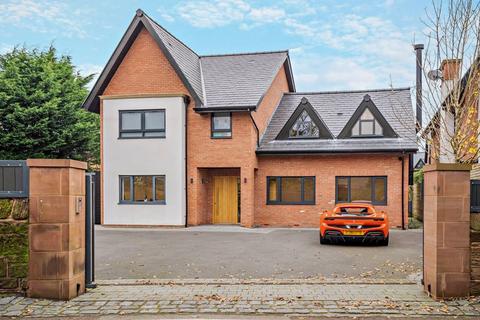 5 bedroom detached house for sale, Lydiate Lane, Willaston CH64