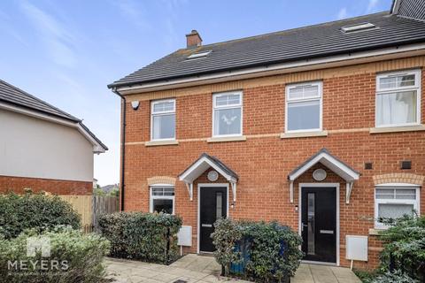 3 bedroom end of terrace house for sale, Bayside Close, Poole BH15