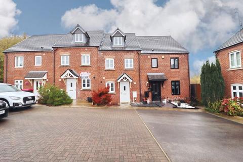 3 bedroom townhouse for sale, Banksman Way, Manchester M27