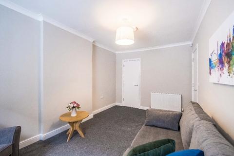 2 bedroom flat to rent, St. Vincent Street, Glasgow, G3