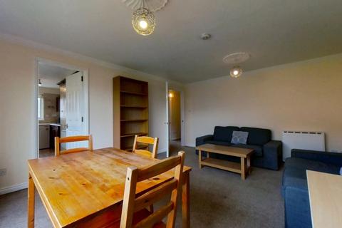2 bedroom flat to rent, Riverview Place, Glasgow, G5
