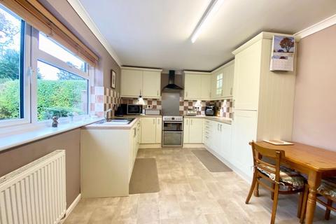 3 bedroom detached bungalow for sale, Water Lane, South Witham NG33