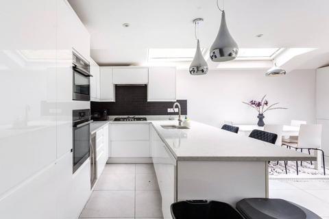 3 bedroom apartment for sale, London W6