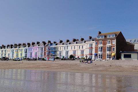 8 bedroom terraced house for sale, Weymouth DT4
