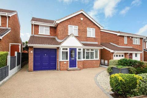 4 bedroom detached house for sale, Cheswick Close, Willenhall WV13