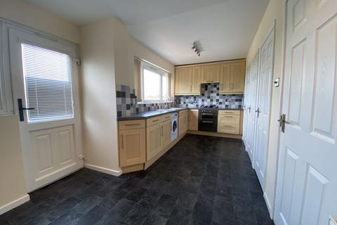 3 bedroom semi-detached house to rent, Maidstone Drive, Stourbridge DY8