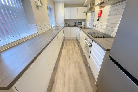 6 bedroom house to rent, Cameron Street, L7 0EN,