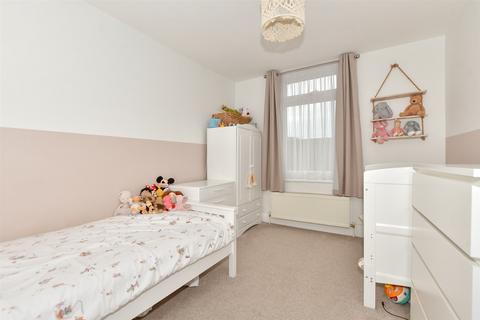 36 Sidney Street, Folkestone, CT19 6HG
