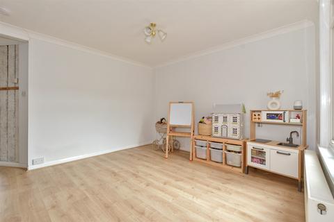 36 Sidney Street, Folkestone, CT19 6HG