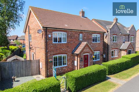 1 Bluebell Road, Grimsby, DN33 3AY