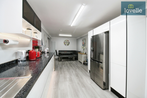 1 Bluebell Road, Grimsby, DN33 3AY