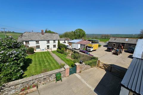 6 bedroom detached house for sale, Petrockstow, Okehampton