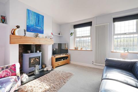 3 bedroom cottage for sale, Main Road, Sheffield S21