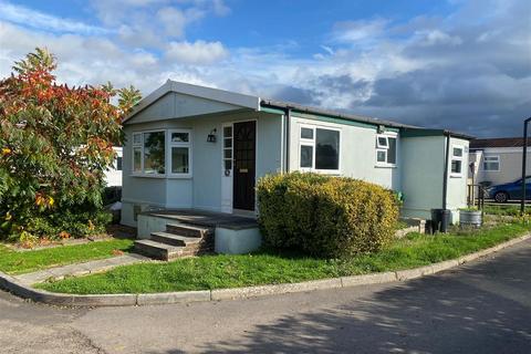 2 bedroom bungalow for sale, Broughton Park, Shoreditch, Taunton