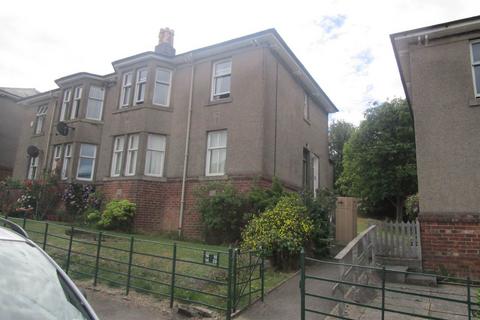 1 bedroom flat to rent, 16 Glenagnes Road, ,