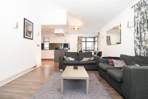 2 bedroom apartment for sale, Spring Grove, London, W4